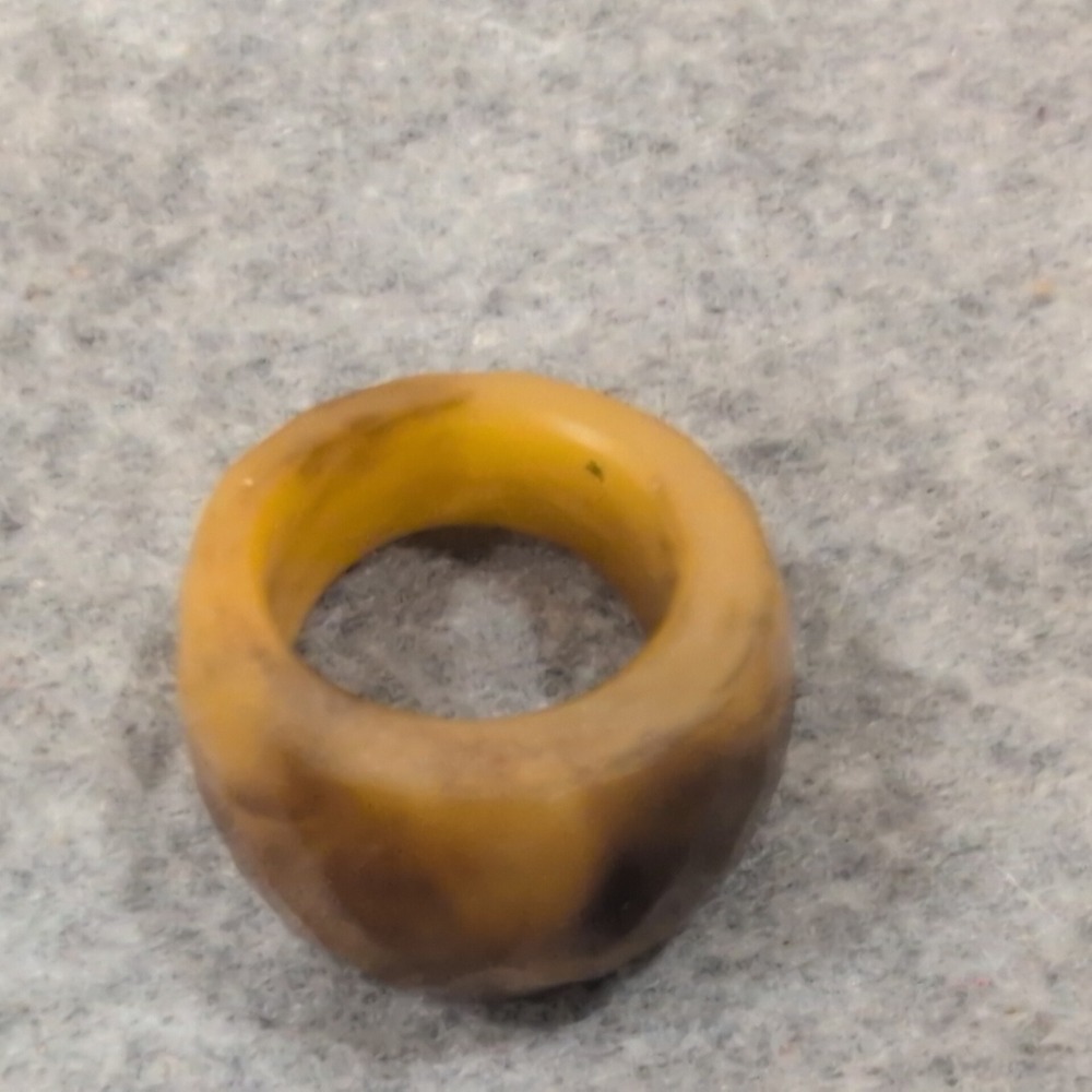 Unique Vintage Faceted Amber Brown Resin Ring Statement Fashion Jewelry - Picture 2 of 4